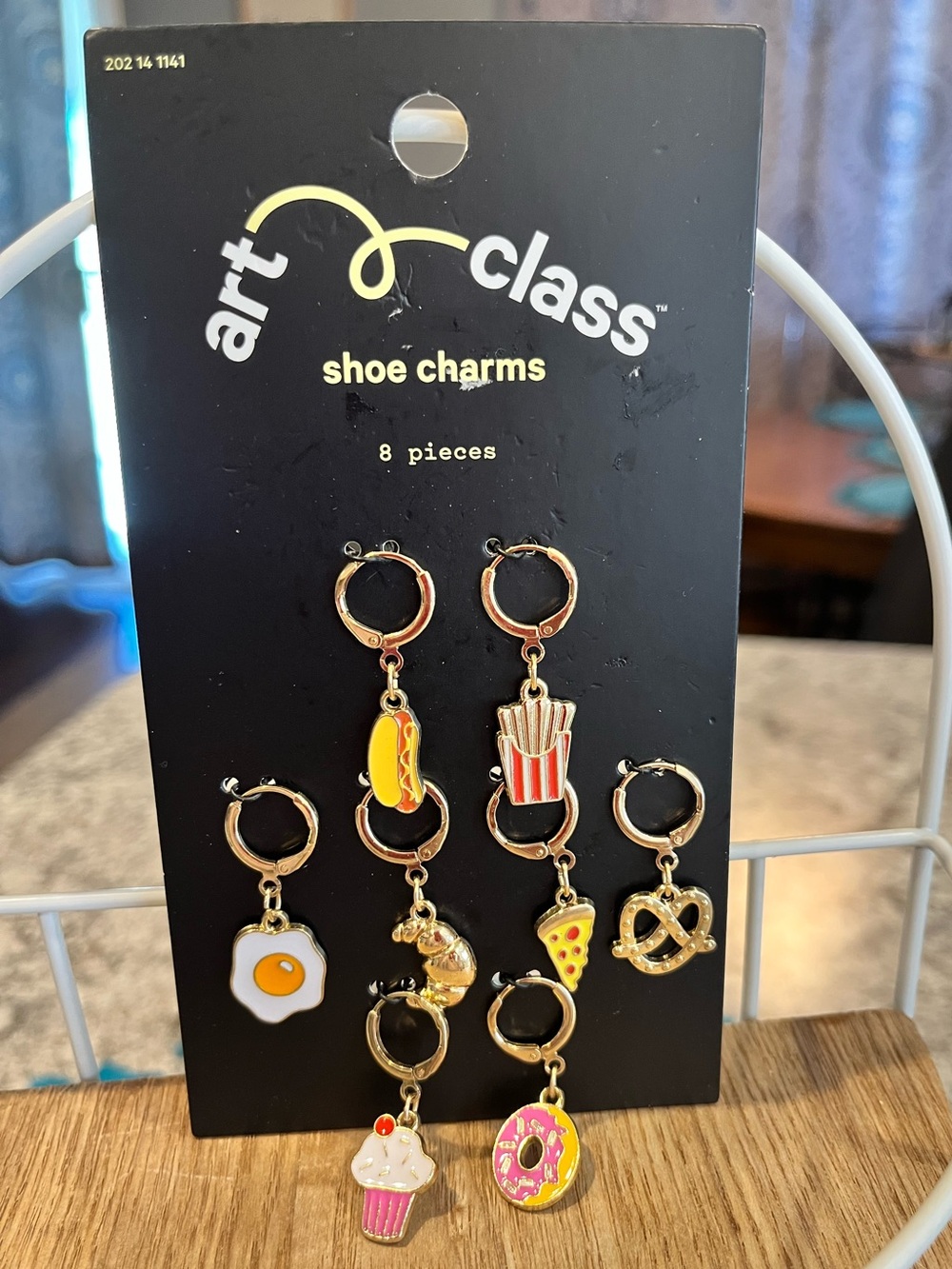 Art Class 8 Piece Charms